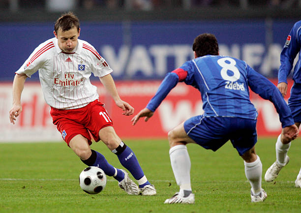 易暴露出替 易暴露出替