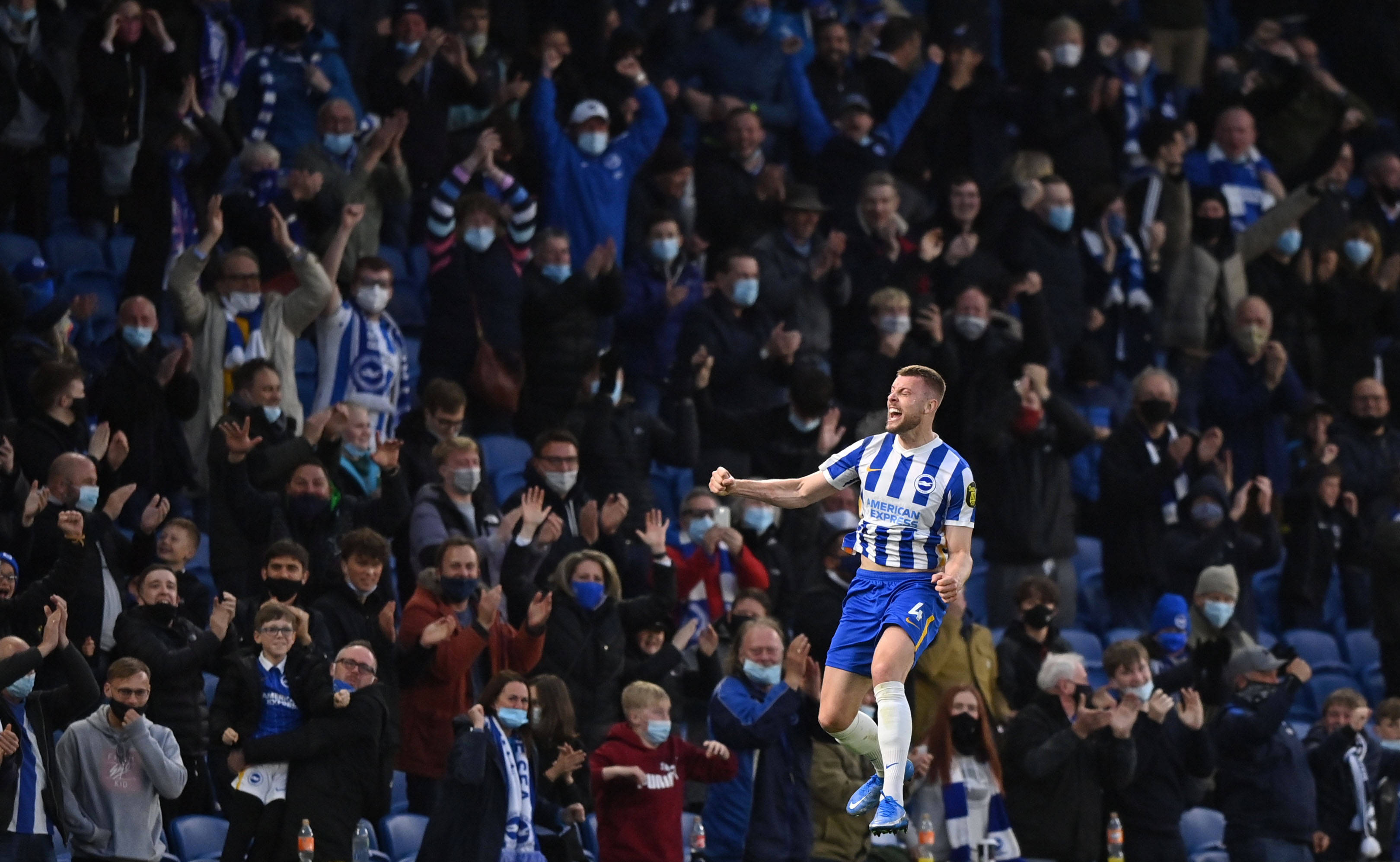 光辉未来迈 光辉未来迈