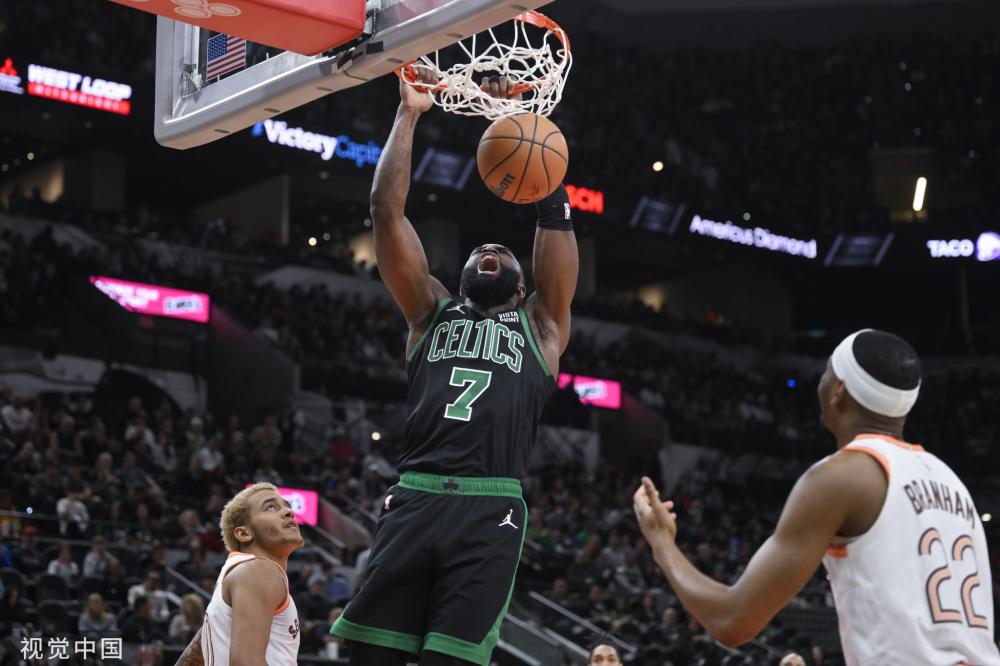 在足球领域 在足球领域