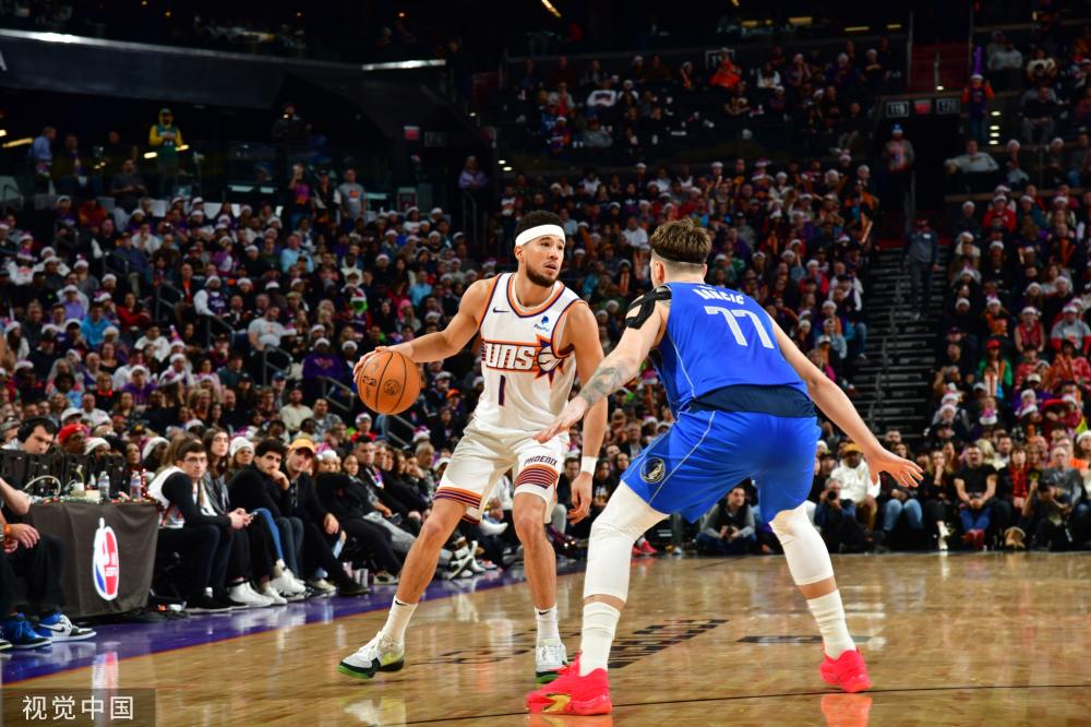 有人愤怒地 有人愤怒地